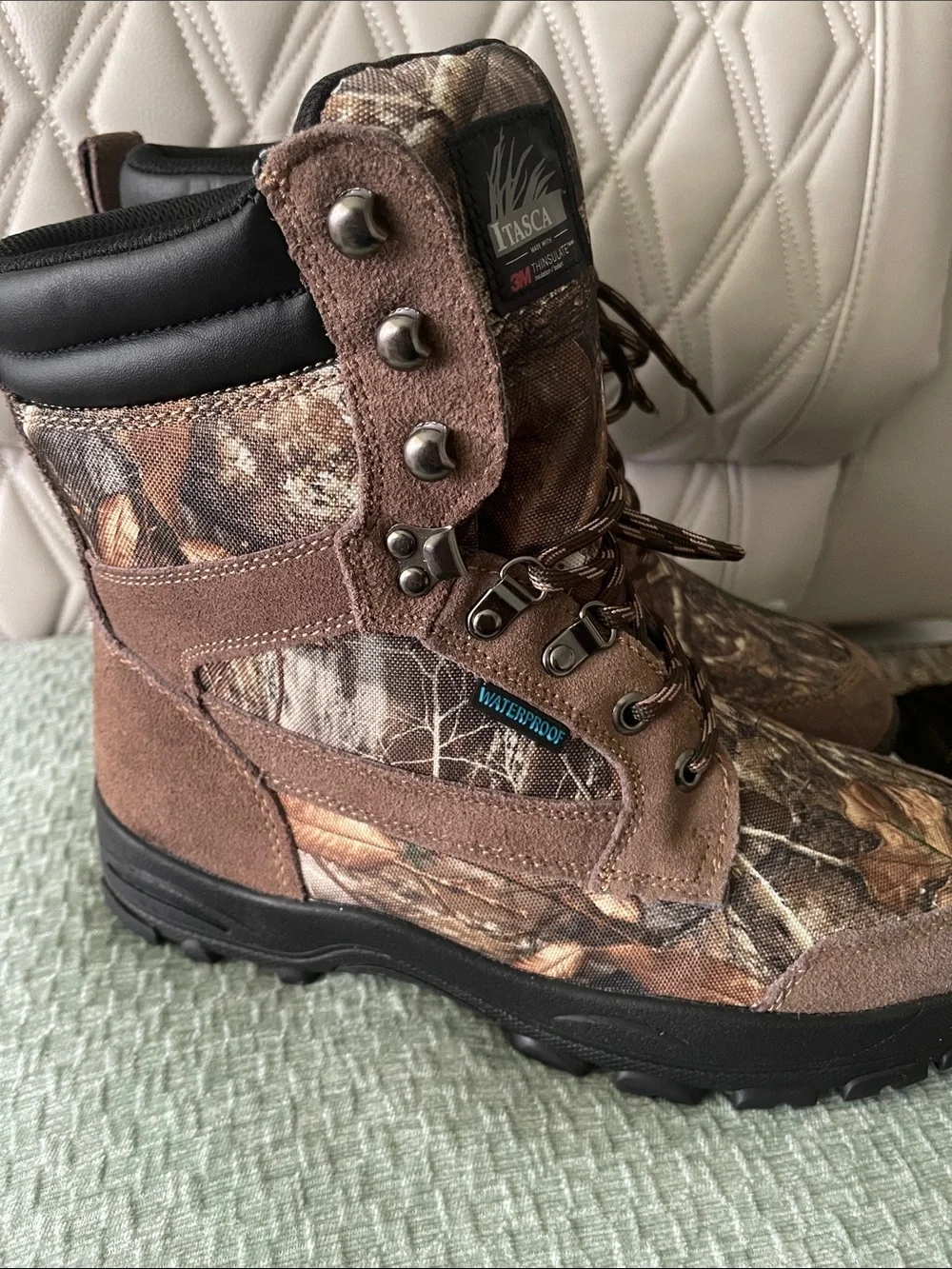 Itasca Men's big buck thinsulate Camo Hunting Boots size 9.5